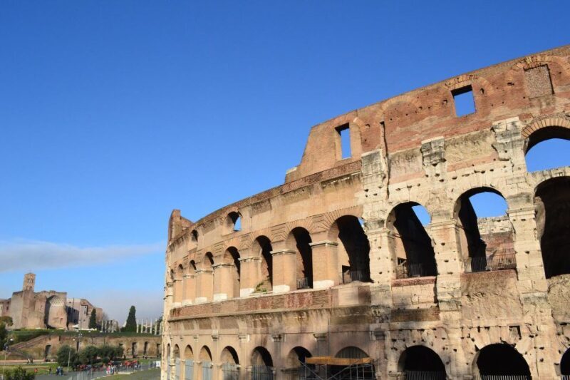 Colosseum Express Tour with Local Guide - Key Points