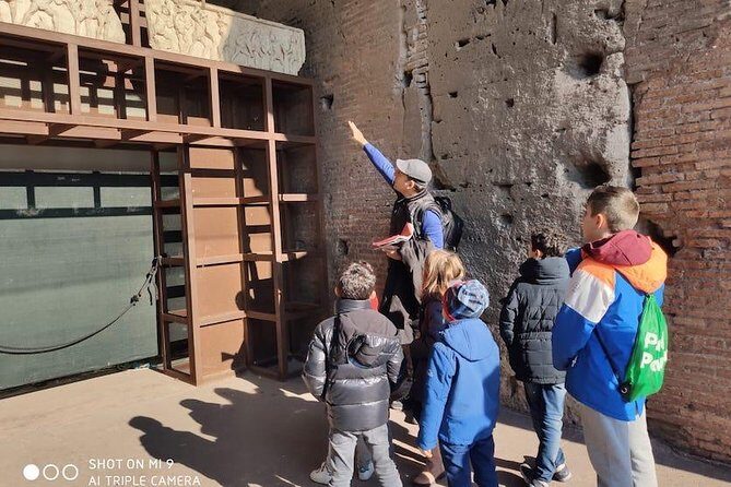 Colosseum guided tour with Virtual Reality - What is Included in the Tour?