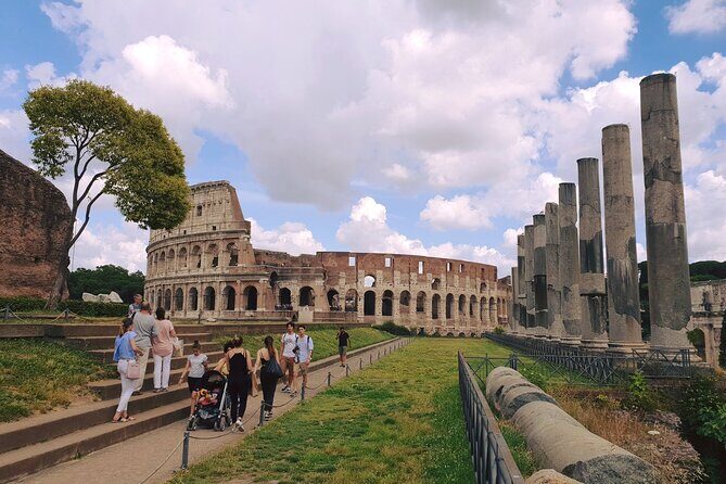 Colosseum, Palatine Hill and Roman Forum with Guided Tour - FAQs