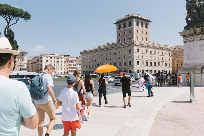 Colosseum, Roman Forum & Palatine Hill with Multimedia Video - Palatine Hill: emperors, elite homes, and big viewpoints