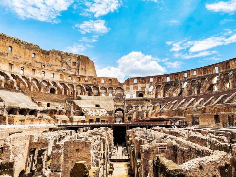 Colosseum, Roman Forum & Palatine Hill with Multimedia Video - The included English walking tour: Pantheon, Trevi, Piazza Navona, Spanish Steps