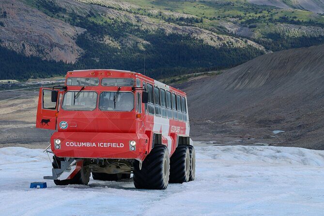 Columbia Icefield Bow Lake Peyto Lake Day Tour - Key Points
