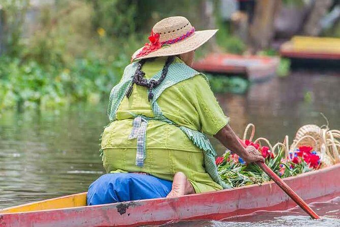 Combo 2 days. Day1: Mexico City Tour & Pyramids. Day2: Xochimilco & Frida Kahlo - What Travelers Are Saying