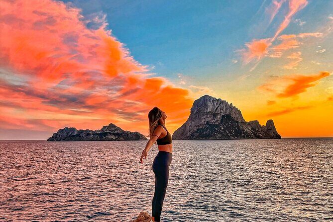 Combo : Boat, 4x4, hiking in Es Vedra for sunset - The Full Experience: What You Can Expect