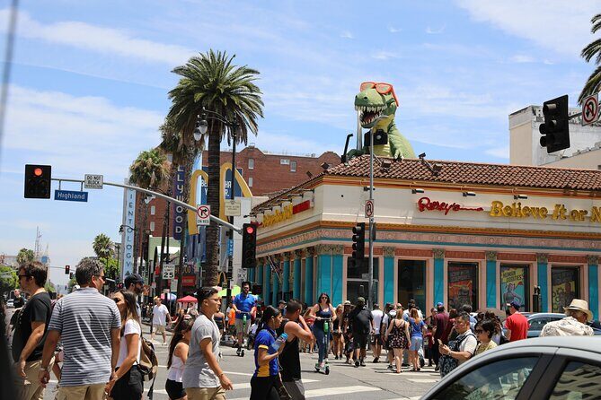 Combo: Ferrari, Bus Tour, Hollywood Sign and Beverly Hills - Sunset Strip and Beverly Hills