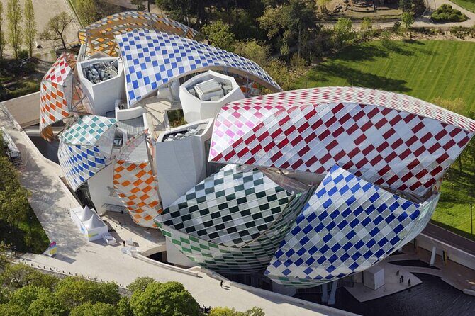 Combo: Side car Tour in Paris + Louis Vuitton Museum - The Itinerary in Detail