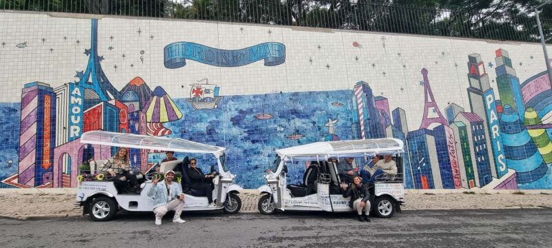 Come explore Lisbon with us aboard our fun tuk tuk - Key Points