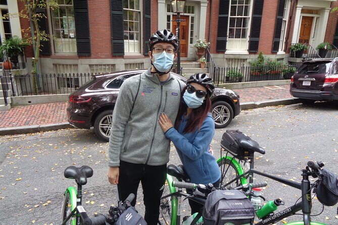 Comfort Hybrid Boston City Bike Rental - The Sum Up