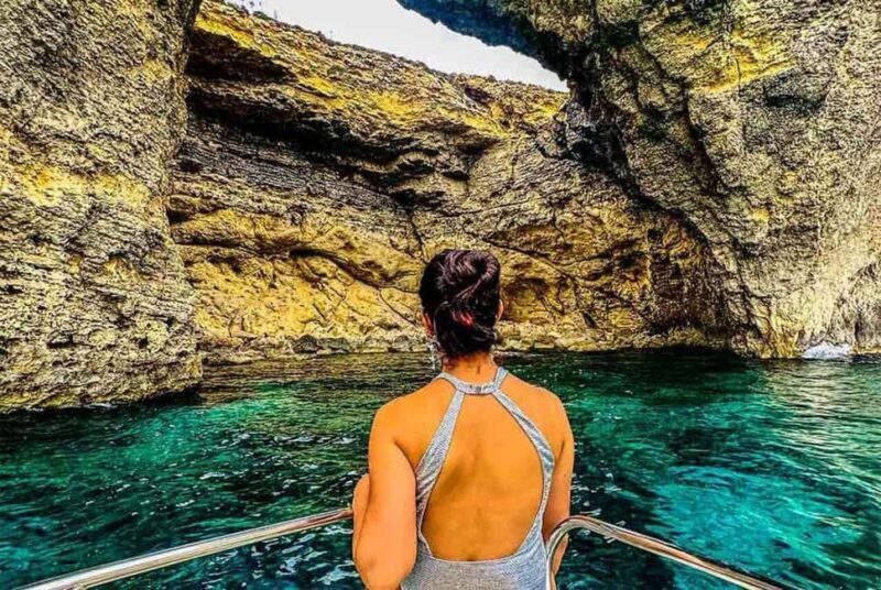 Comino: Popeye Cave Boat Tour with Snorkeling - Key Points