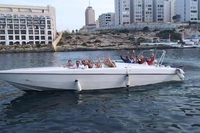 Comino, The Blue Lagoon & Caves Powerboat from St Julian's - Key Points