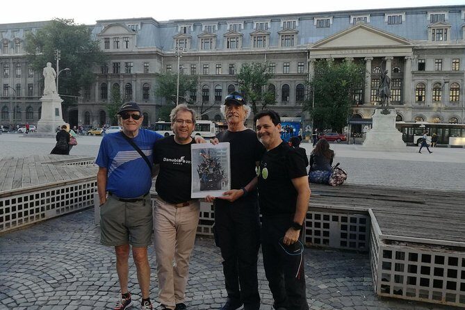 Communist Bucharest - landmarks, museum & communist snack) - Key Points