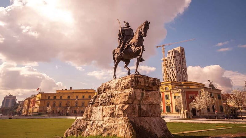 Communist History Tour Tirana & Street Food - A Closer Look: The Experience