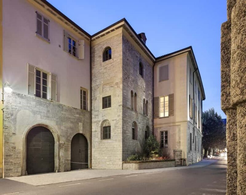 Como: Palazzo Odescalchi Guided Tour with Breakfast - Who Should Consider This Tour?