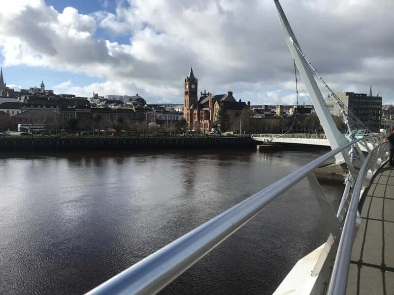 Complete city tour of Derry - Key Points