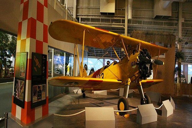 Complete Pearl Harbor Experience Tour from Waikiki Area Hotels - Explore Honolulu’s Historic Downtown