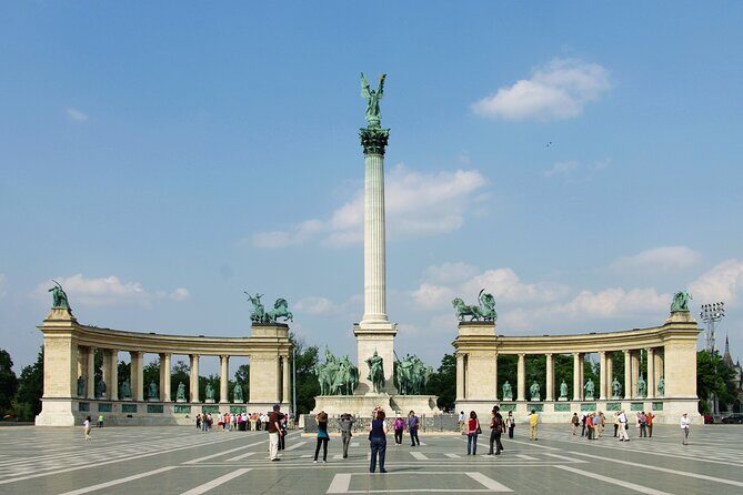 Comprehensive sightseeing tour - An In-Depth Look at the Tour Experience