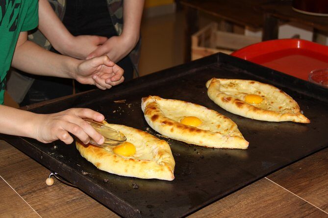 Cook True Ajarian Khachapuri and Khinkali in Highlanders Style - The Downsides