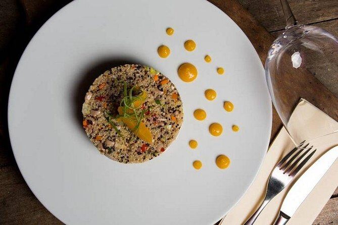 Cooking Class and Wine Tasting in Santorini - An In-Depth Look at the Experience