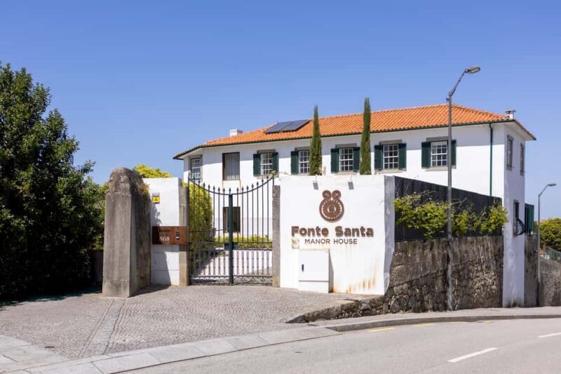 Cooking class at Fonte Santa in Gaia, lunch with a view of Porto! - Key Points