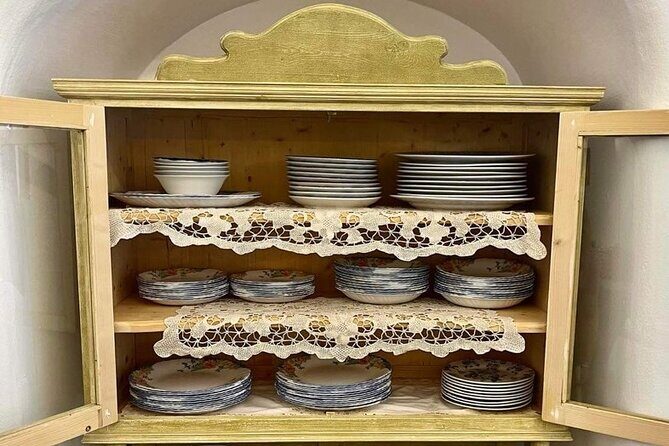 Cooking Class in Traditional cave house in Santorini! - The Experience: What to Expect from Start to Finish