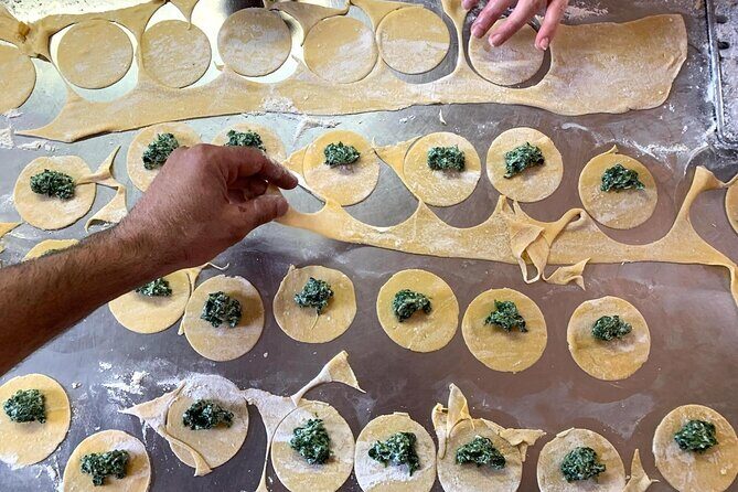 Cooking Class of Local Food in a Tuscan Farm - An Honest Look at the Experience
