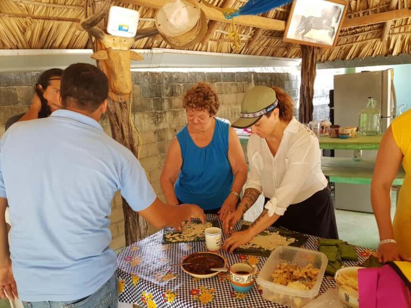 Cooking classes in Puerto Escondido (Learn how to cook Mole de Oaxaca). - The Transportation & Logistics