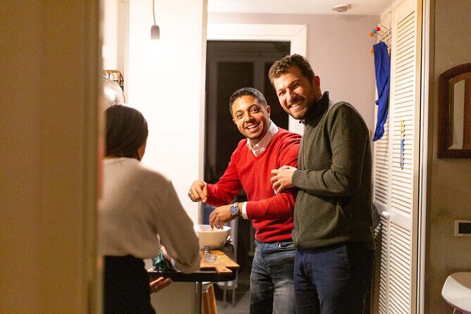 Cooking & eating with Locals in their home kitchen in Rome - FAQ