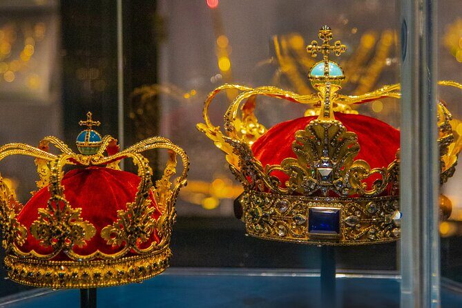 Copenhagen Card DISCOVER 80 attractions and public transport - Exploring the Itinerary