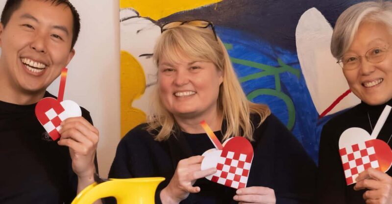 Copenhagen: Paper Hearts Weaving Activity - What to Expect from the Workshop