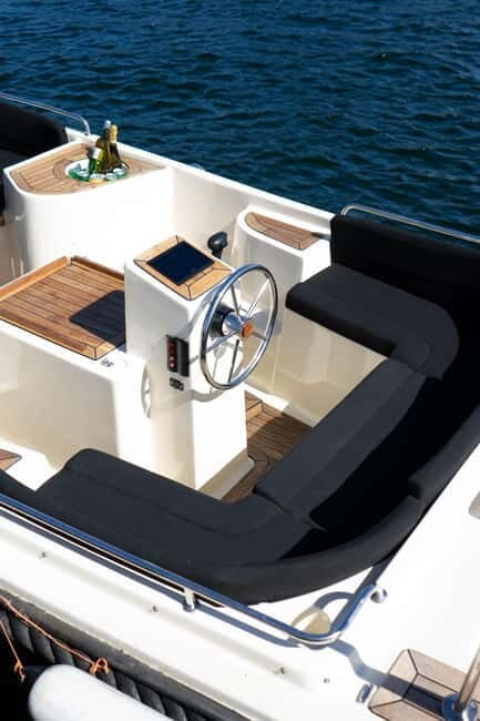 Copenhagen: Private Guided Boat Tour with City Highlights - Key Points