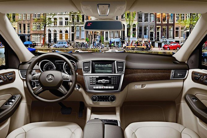 Copenhagen Private Transfer from Copenhagen city centre to Copenhagen airport - Key Points