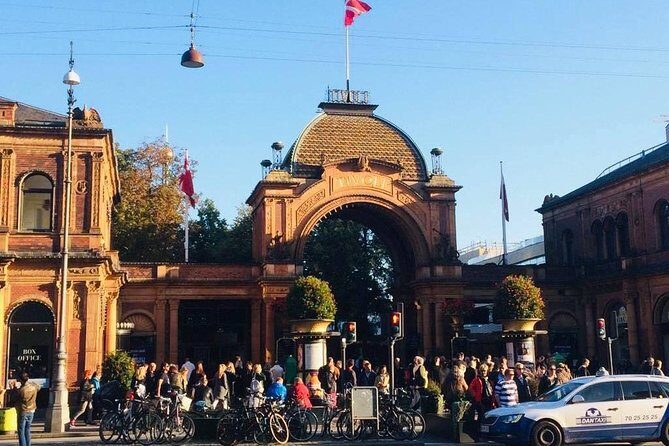 Copenhagen Walking Tour with Food Testing (smorrebrod dish & snap) - What the Reviews Say