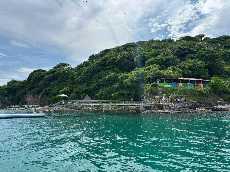 Coral island guayabitos beach and snorkeling - Key Points