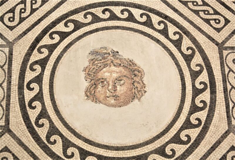 Cordoba: Alcazar of Christian Monarchs 1Hour Guided Tour - The Value of the Price