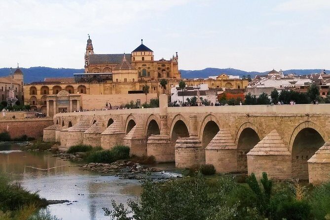 Córdoba Highlight Walking Tour - Key Points