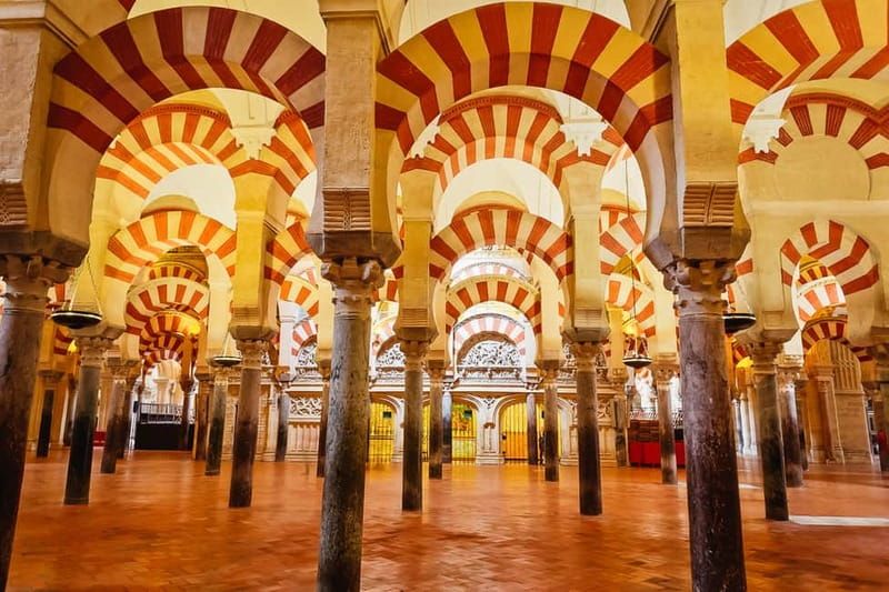 Córdoba: Jewish Quarter, Mosque, and Alcázar Tour - Synagogue stop: why this included entry matters
