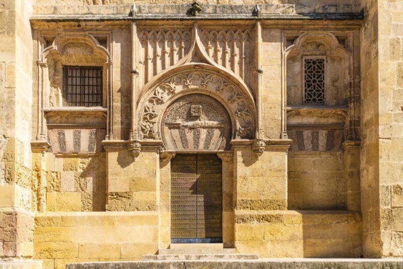 Cordoba: Mosque-Cathedral E-Ticket with Audio Guide - Who Should Consider This Tour?
