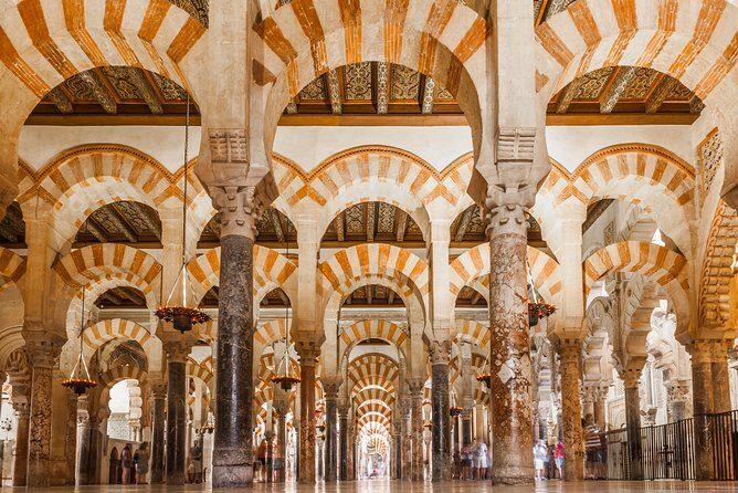 Cordoba Mosque & Jewish Quarter Guided Tour with tickets - FAQs