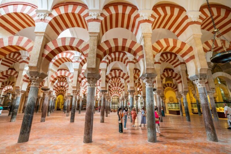Córdoba: Mosque, Jewish Quarter & Tour with Ticket - The Price and Value