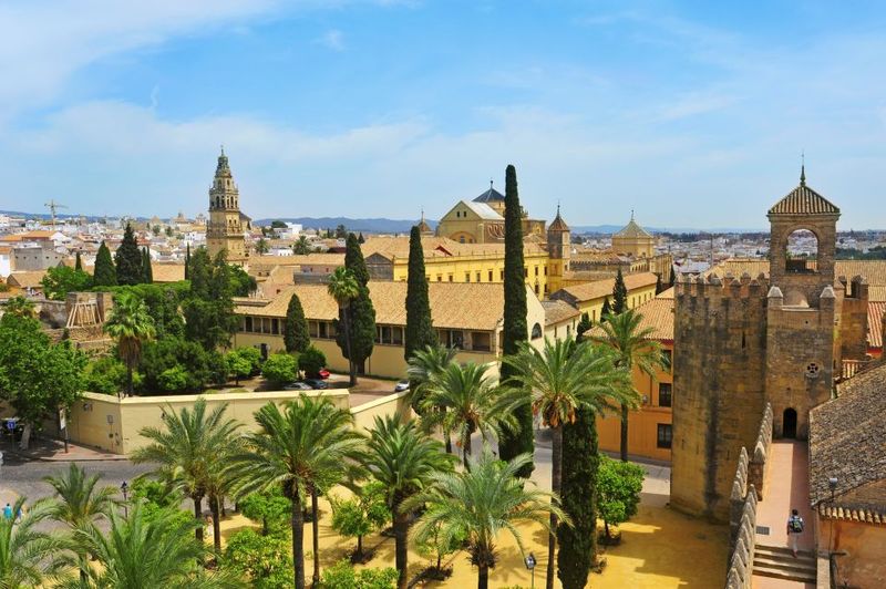 Cordoba Mosque & Jewish Quarter Tour with Tickets - Timing inside: practical comfort in hot Cordoba days