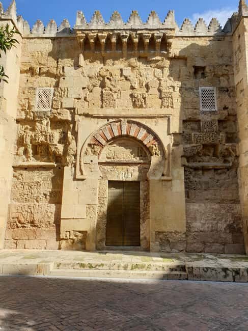 Córdoba: Private Walking Tour - Key Points