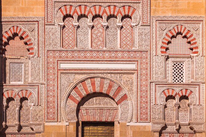 Córdoba Scavenger Hunt and City Highlights Walking Tour - A Practical Look at the Córdoba Scavenger Hunt and City Highlights Walking Tour