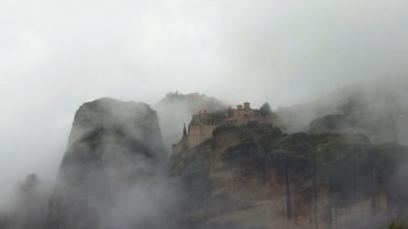Corfu: Meteora private day tour from Corfu - Lunch and Free Time in Kalambaka