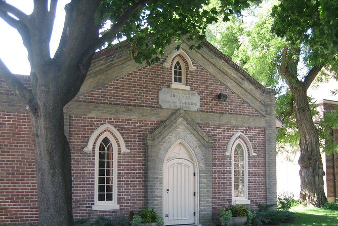 Corktown and Distillery District Tour - A Closer Look at the Tour