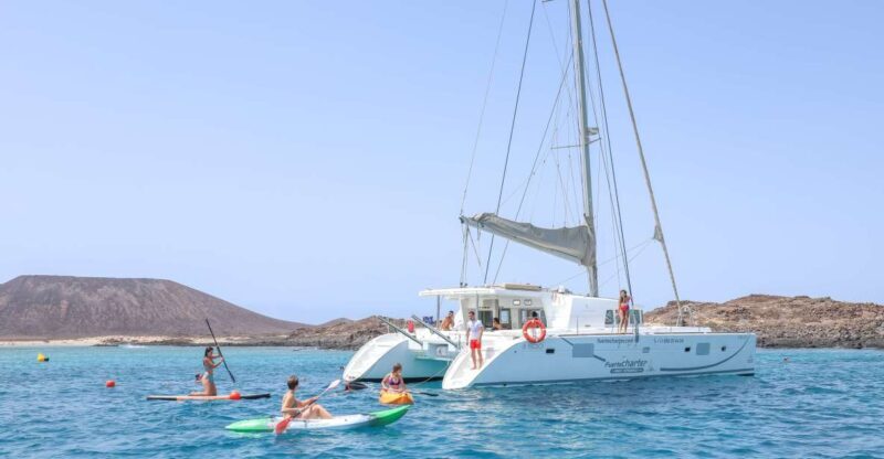 Corralejo: Adults-Only Catamaran Day Trip to Lobos Island - Who Should Consider This Experience