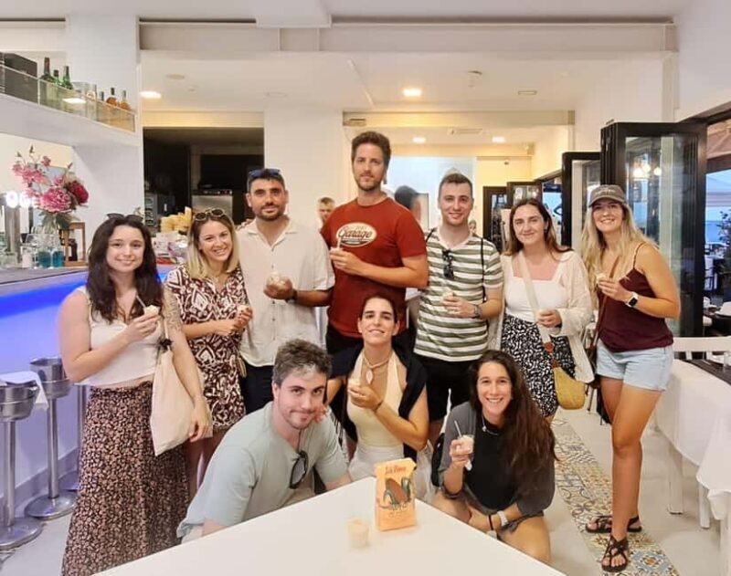 Corralejo: Walking tour with tastings of local products - Food and Tastings: A Feast for the Senses