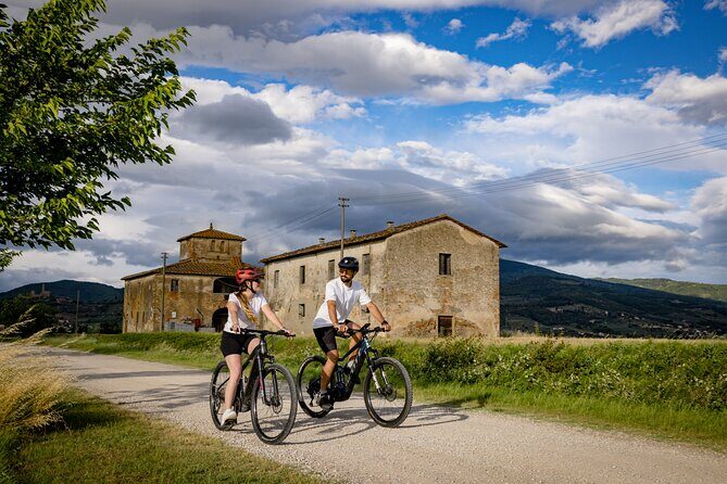 Cortona - eBike tour and wine tasting in the Val di Chiana [+40] - Wrapping It Up
