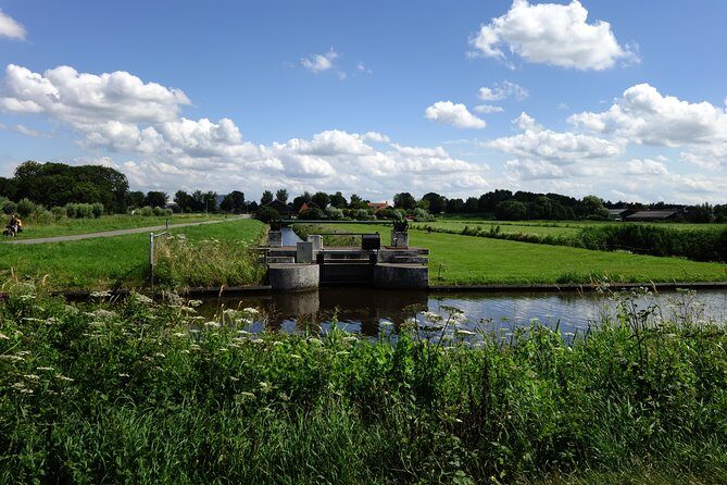 Countryside Bike Tour from Amsterdam: a Windmill and Dutch Cheese - Key Points