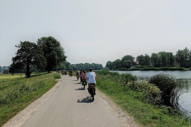 Countryside Bike Tour from Amsterdam: a Windmill and Dutch Cheese - FAQ