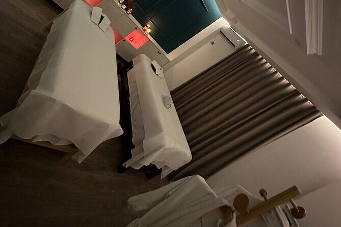 Couple Massage - Analyzing the Value: Is It Worth It?